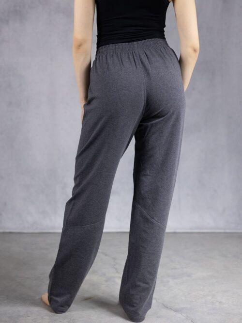 Abbigliamento e calzature danza donna - pantaloni sportivi Amaredanza di colore grigio.